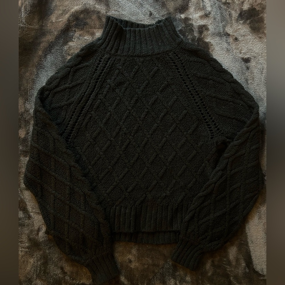 american eagle knit sweater